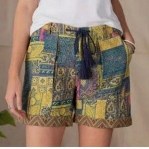 Sundance Women’s Shorts Catalog Kalini linen/cotton Small Size floral Zipper